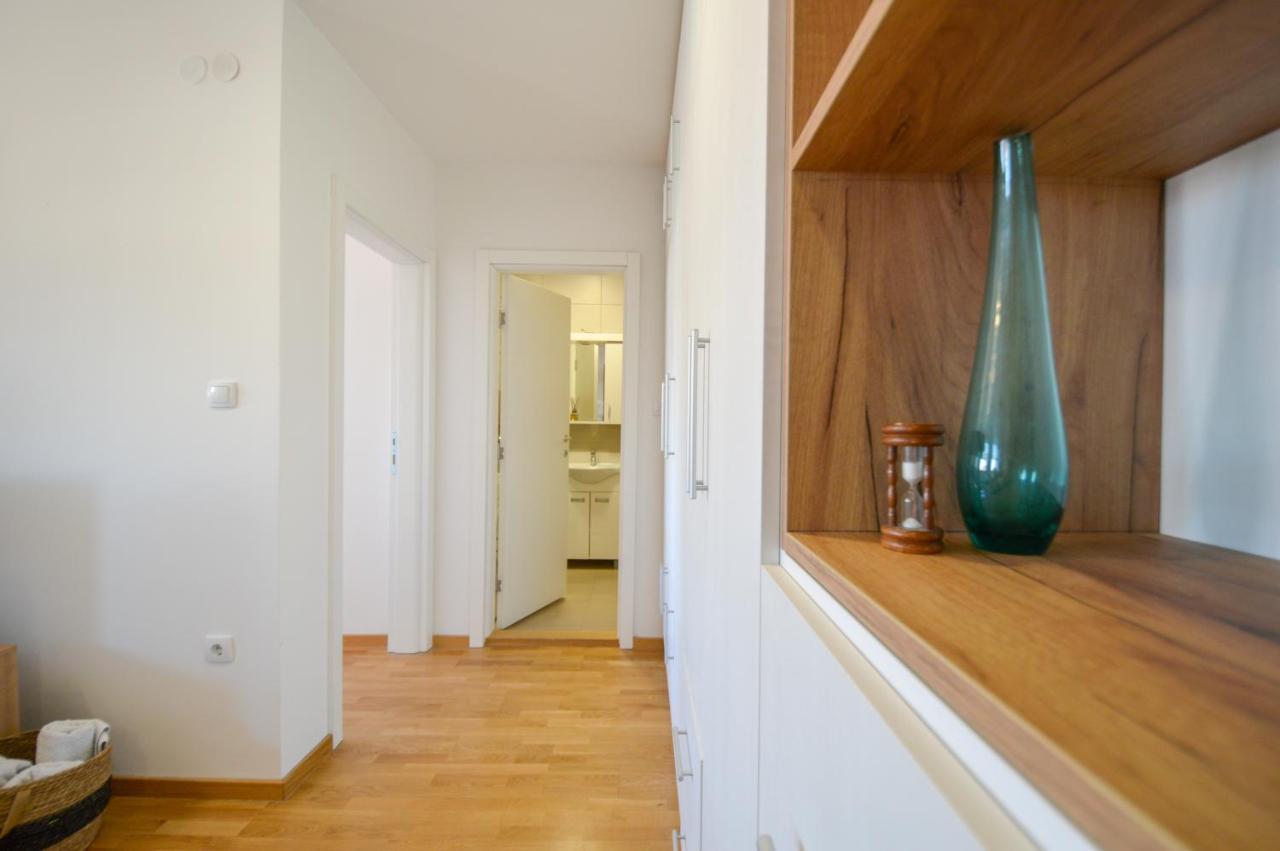 Shine24 - Spacious And Bright Apartment - New Novi Sad Exterior foto